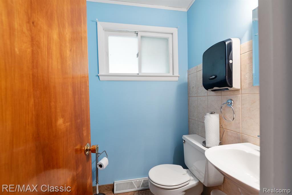 5701 Livernois Road Troy, MI 48098 - Photo 13 of 29 Gallery Image 13