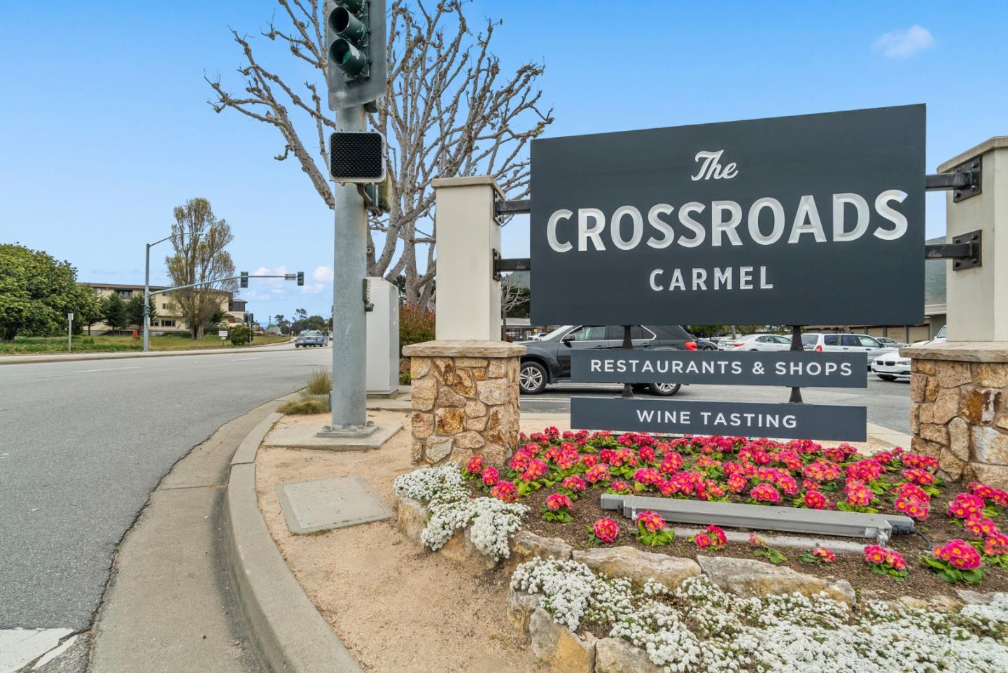 3850 Rio Road, Unit 21 Carmel, CA 93923 - Photo 30 of 31 a view of street sign