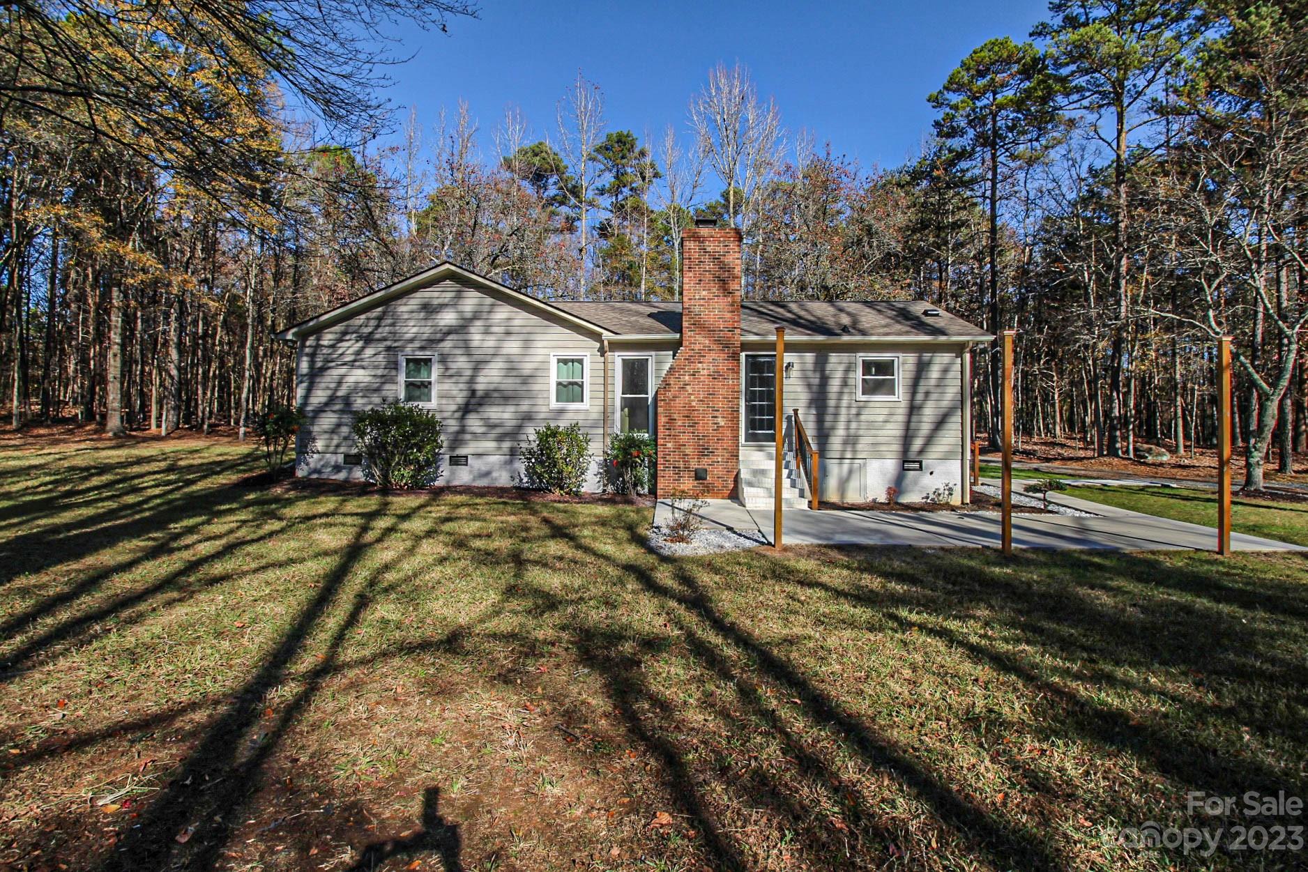 218 Weddington Road Matthews, NC 28104 - Photo 16 of 22 Gallery Image 16