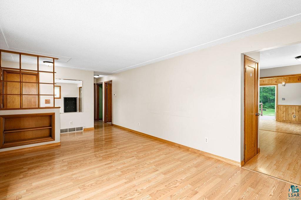 5431 West Arrowhead Road Hermantown, MN 55811 - Photo 4 of 28 Gallery Image 4