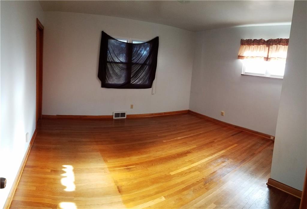 809 East McMurray Road Venetia, PA 15367 - Photo 13 of 19 Gallery Image 13