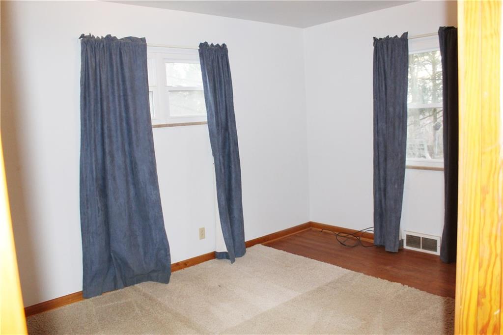 809 East McMurray Road Venetia, PA 15367 - Photo 14 of 19 Bedroom 2