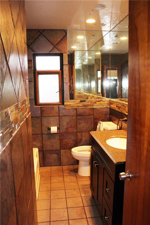 809 East McMurray Road Venetia, PA 15367 - Photo 10 of 19 Gallery Image 10