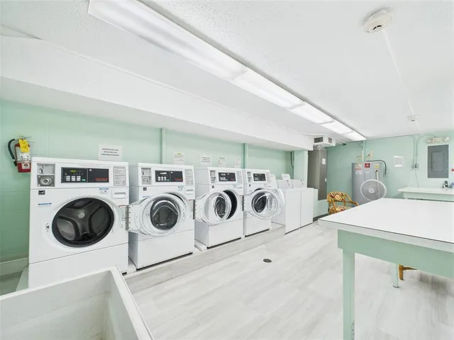 $117,900 | 700 Mirror Terrace Northwest, Unit 702, Winter Haven, FL 33881