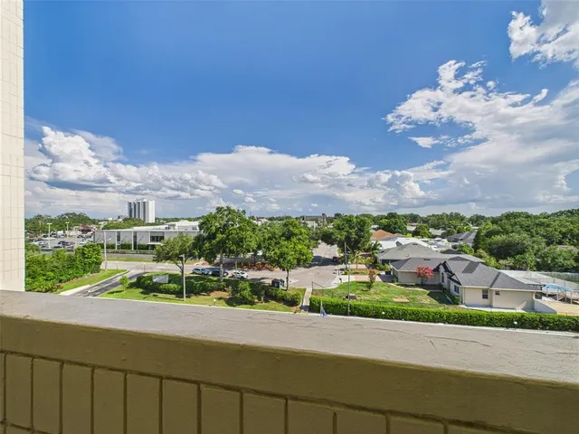 $117,900 | 700 Mirror Terrace Northwest, Unit 702, Winter Haven, FL 33881