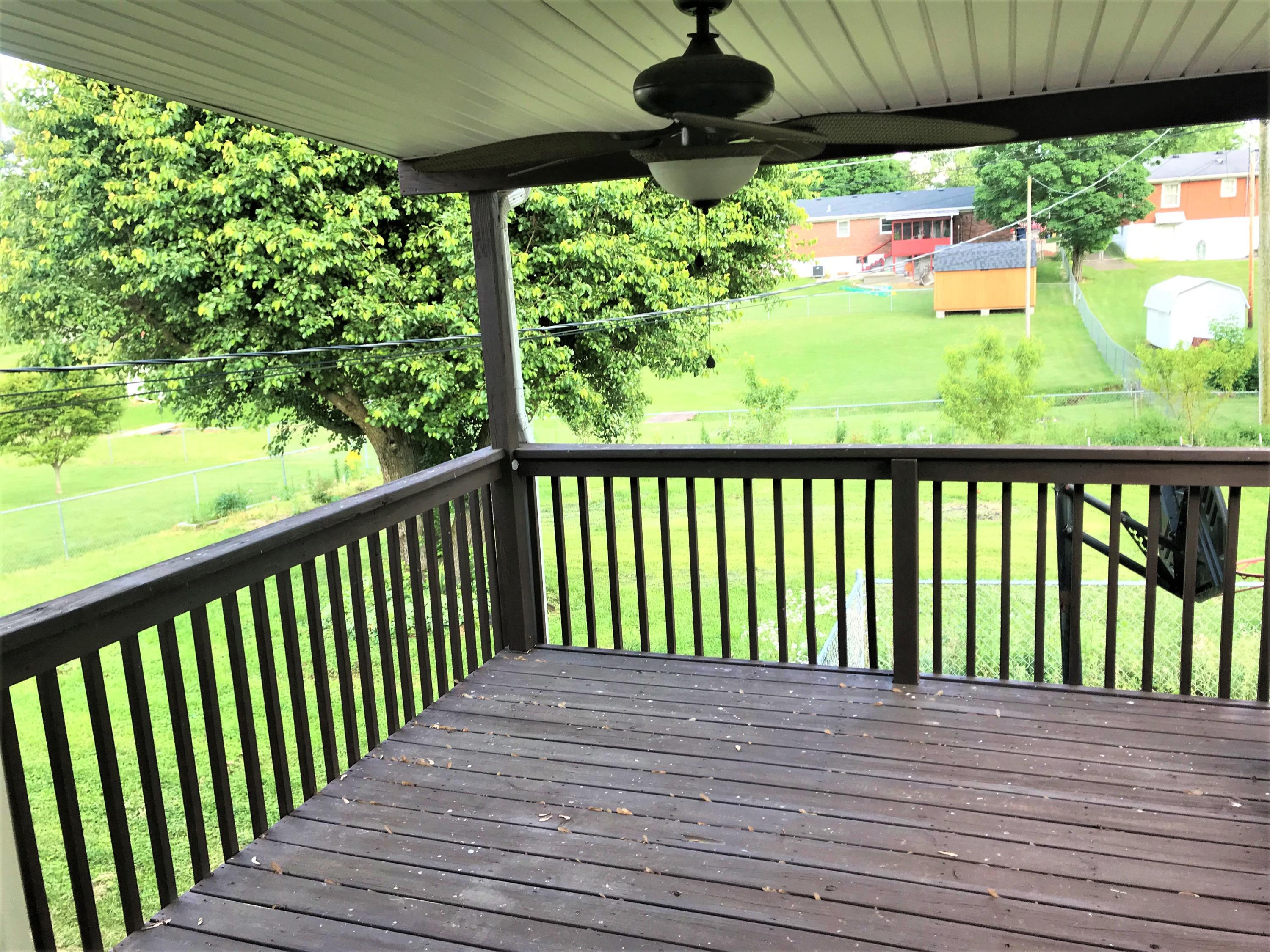 875 West Bourbon Road Somerset, KY 42503 - Photo 52 of 60 Covered Back Deck