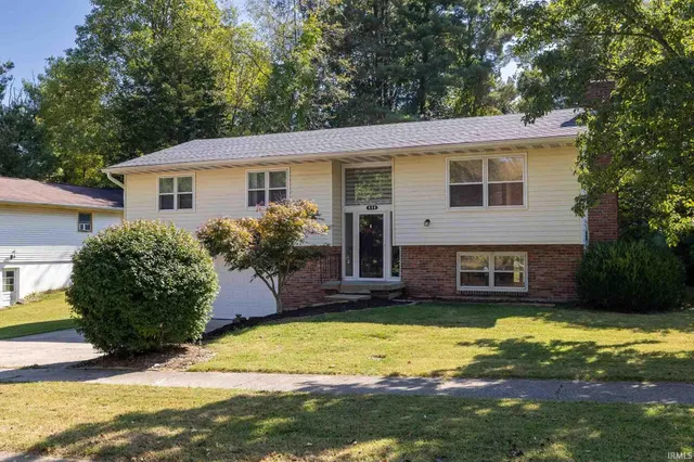 $365,000 | 538 North Park Ridge Road, Bloomington, IN 47408
