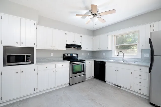 $365,000 | 538 North Park Ridge Road, Bloomington, IN 47408