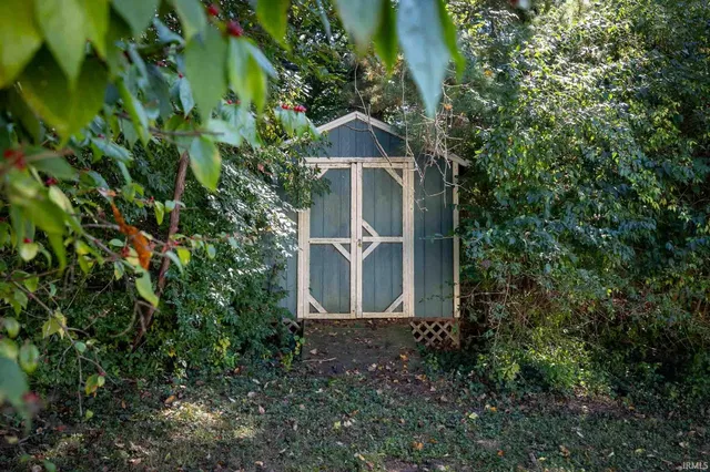 $365,000 | 538 North Park Ridge Road, Bloomington, IN 47408