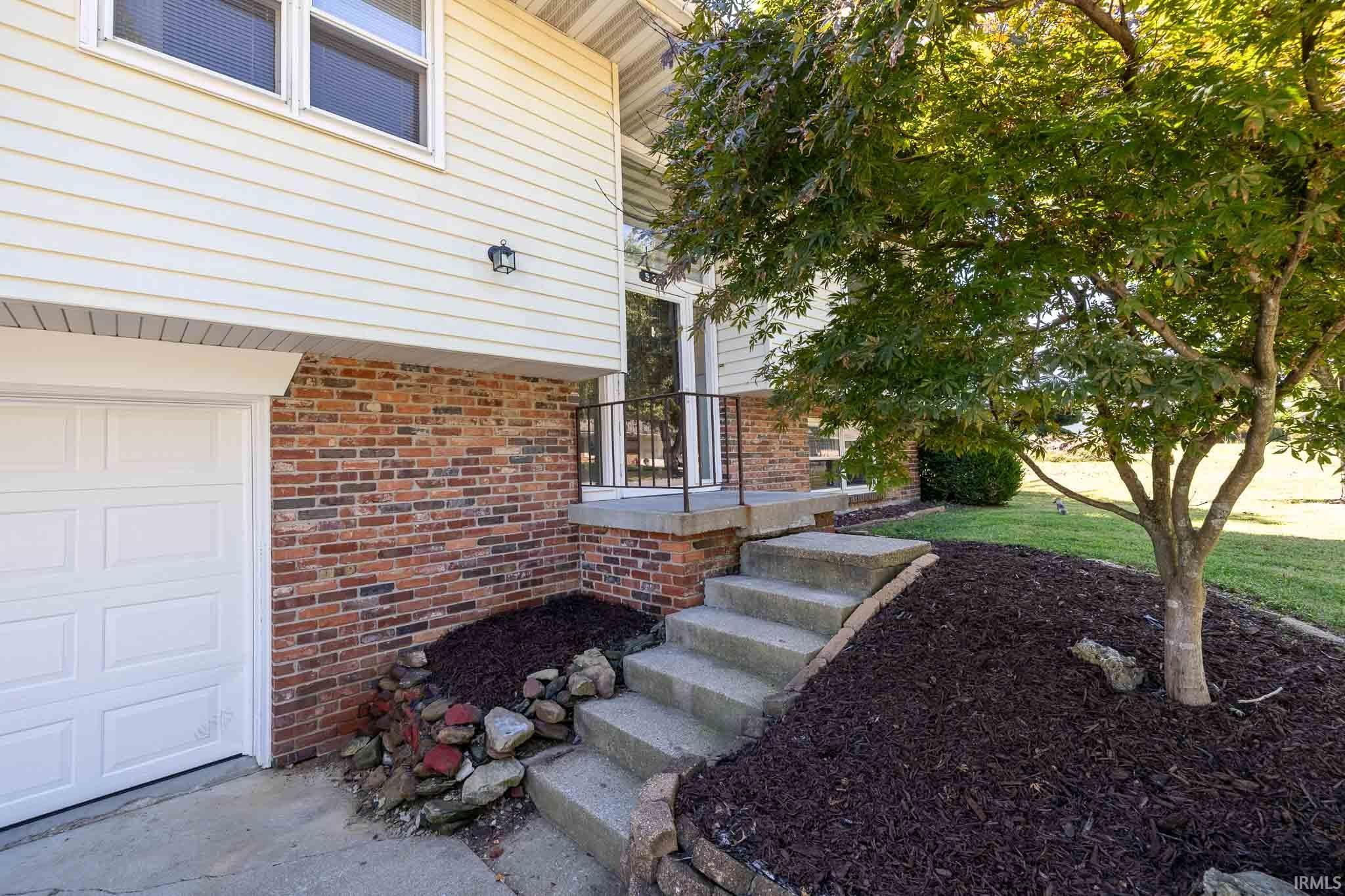538 North Park Ridge Road Bloomington, IN 47408 - Photo 4 of 35 Gallery Image 4