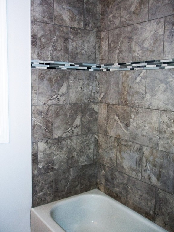 386 Stapleton Road Springfield, MA 01109 - Photo 8 of 16