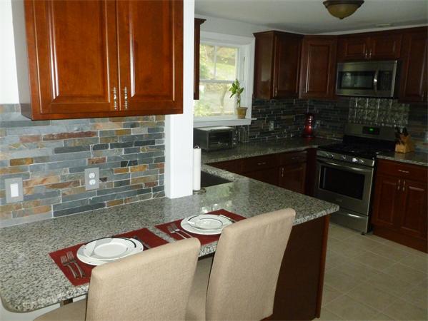 9 Higgins Street Newton, MA 02466 - Photo 3 of 25