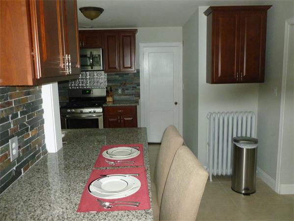 9 Higgins Street Newton, MA 02466 - Photo 4 of 25