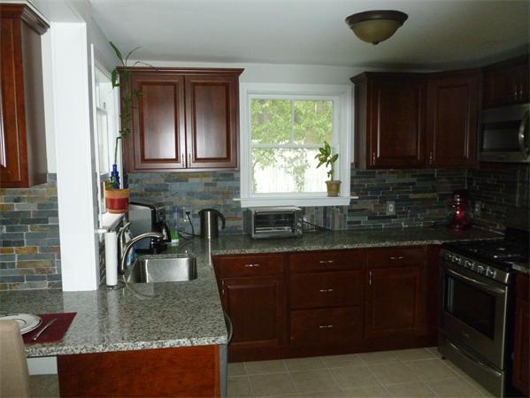 9 Higgins Street Newton, MA 02466 - Photo 5 of 25
