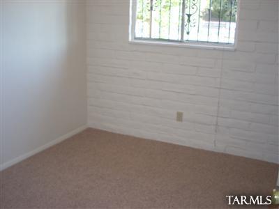 238 West Corona Road Tucson, AZ 85756 - Photo 7 of 13 Gallery Image 7