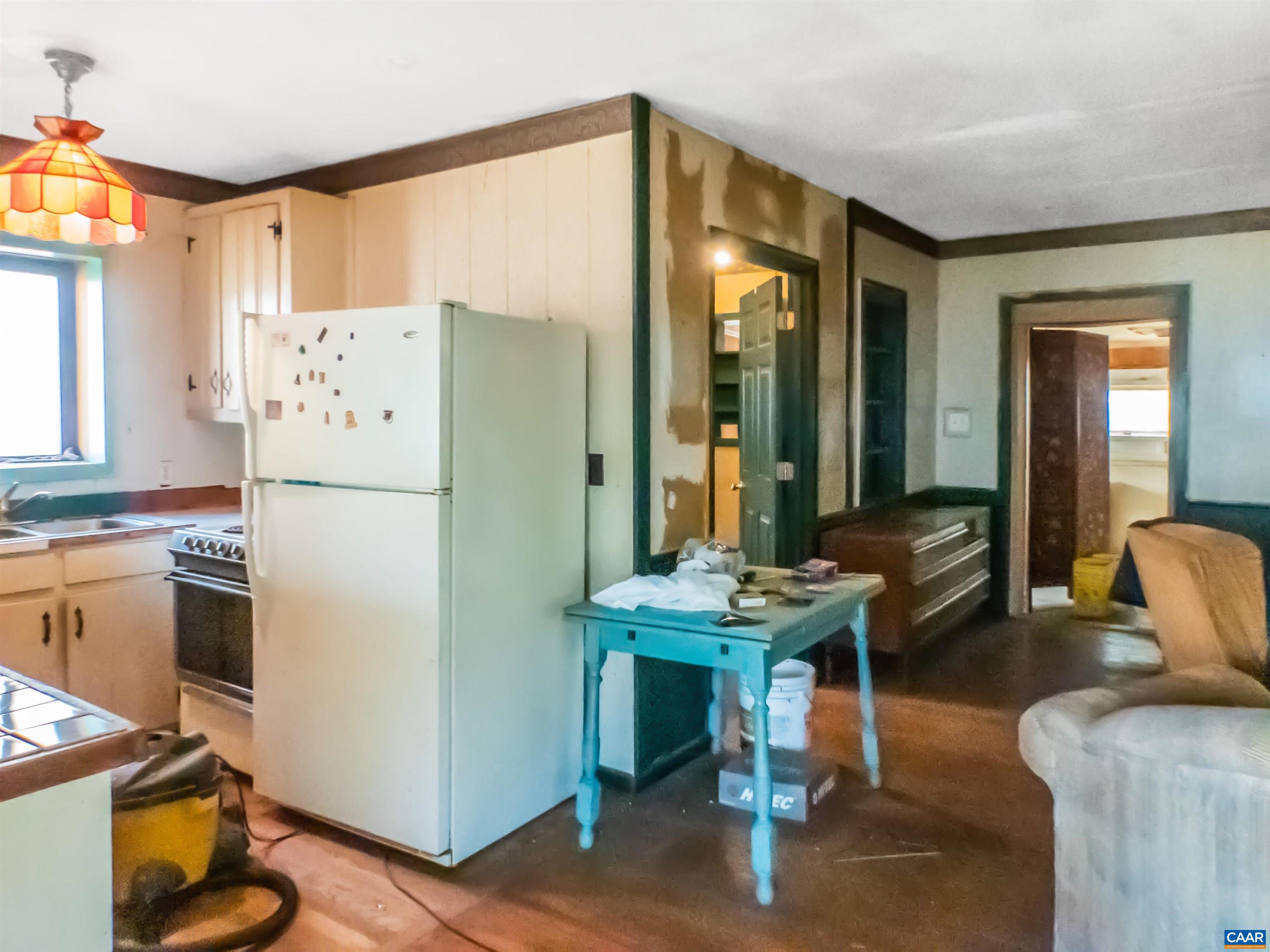 5286 Cub Creek Road Roseland, VA 22967 - Photo 11 of 36 Gallery Image 11
