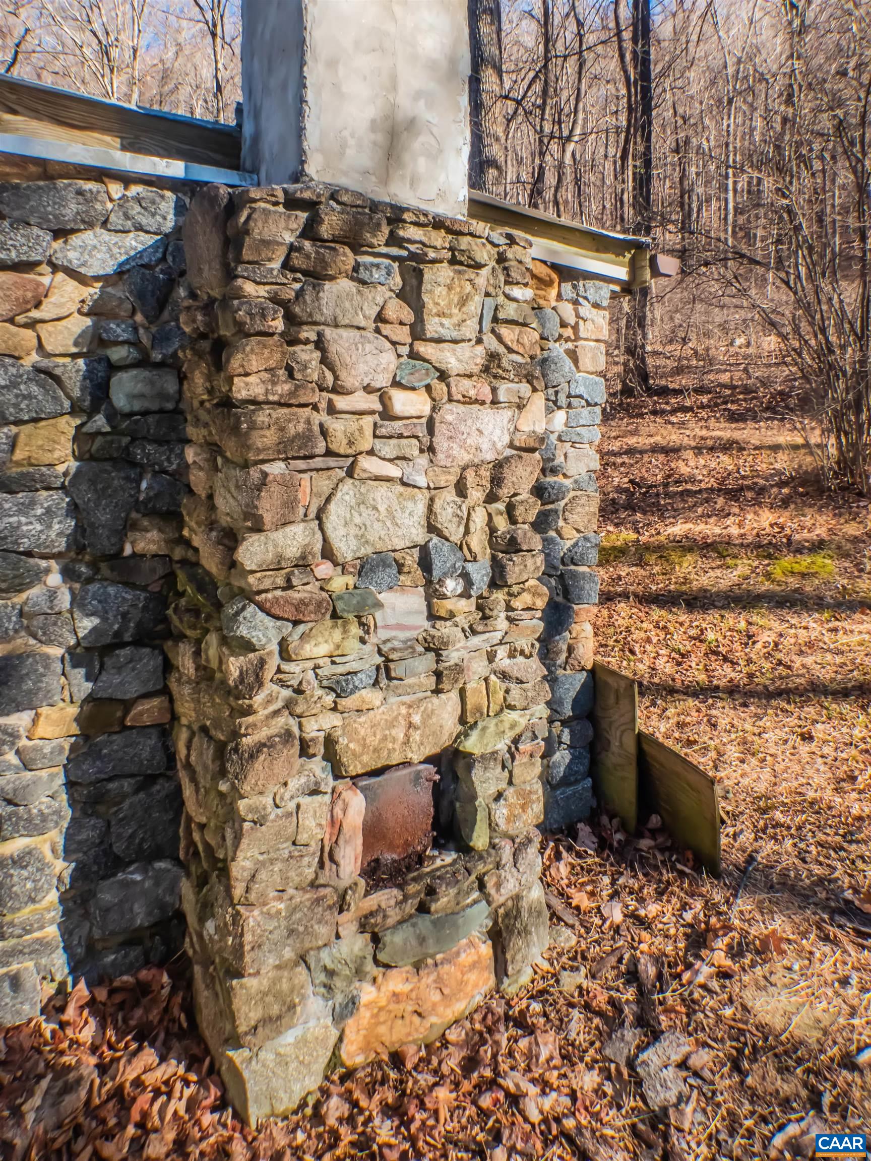 5286 Cub Creek Road Roseland, VA 22967 - Photo 33 of 36 Gallery Image 33
