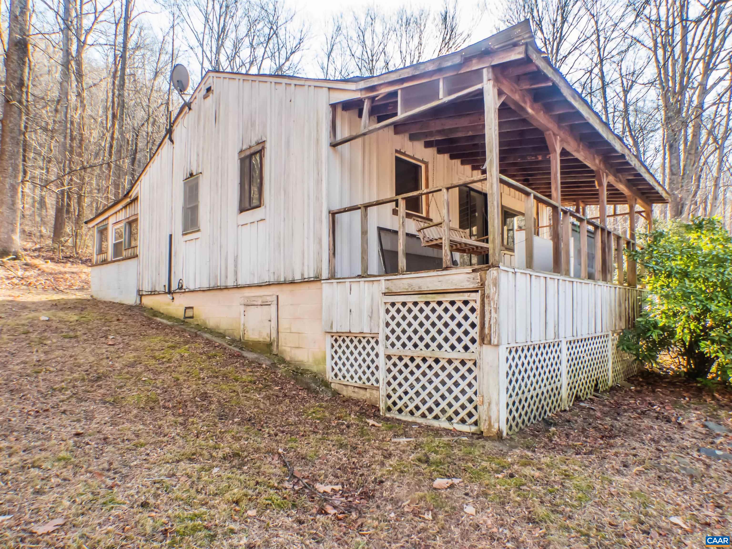 5286 Cub Creek Road Roseland, VA 22967 - Photo 7 of 36 Gallery Image 7