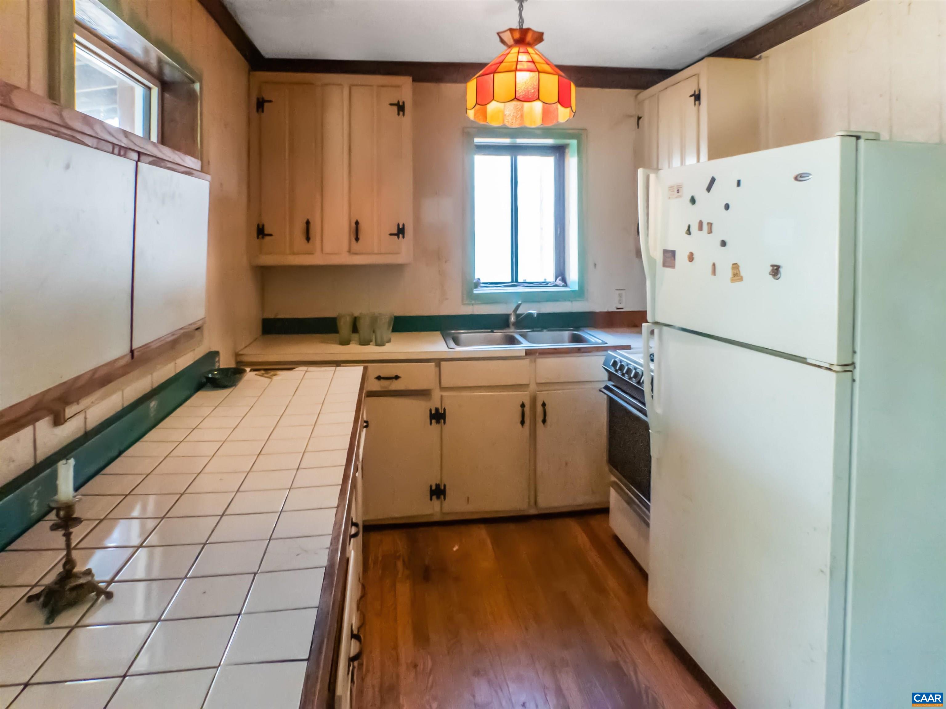 5286 Cub Creek Road Roseland, VA 22967 - Photo 8 of 36 Gallery Image 8
