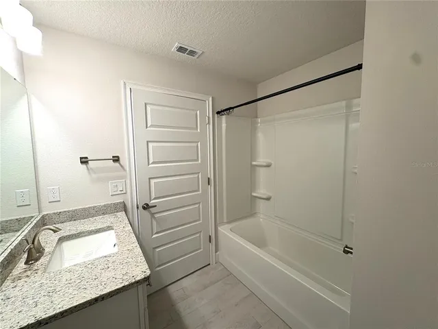 $2,095 | 36140 Trinity Glade Road, Dade City, FL 33525