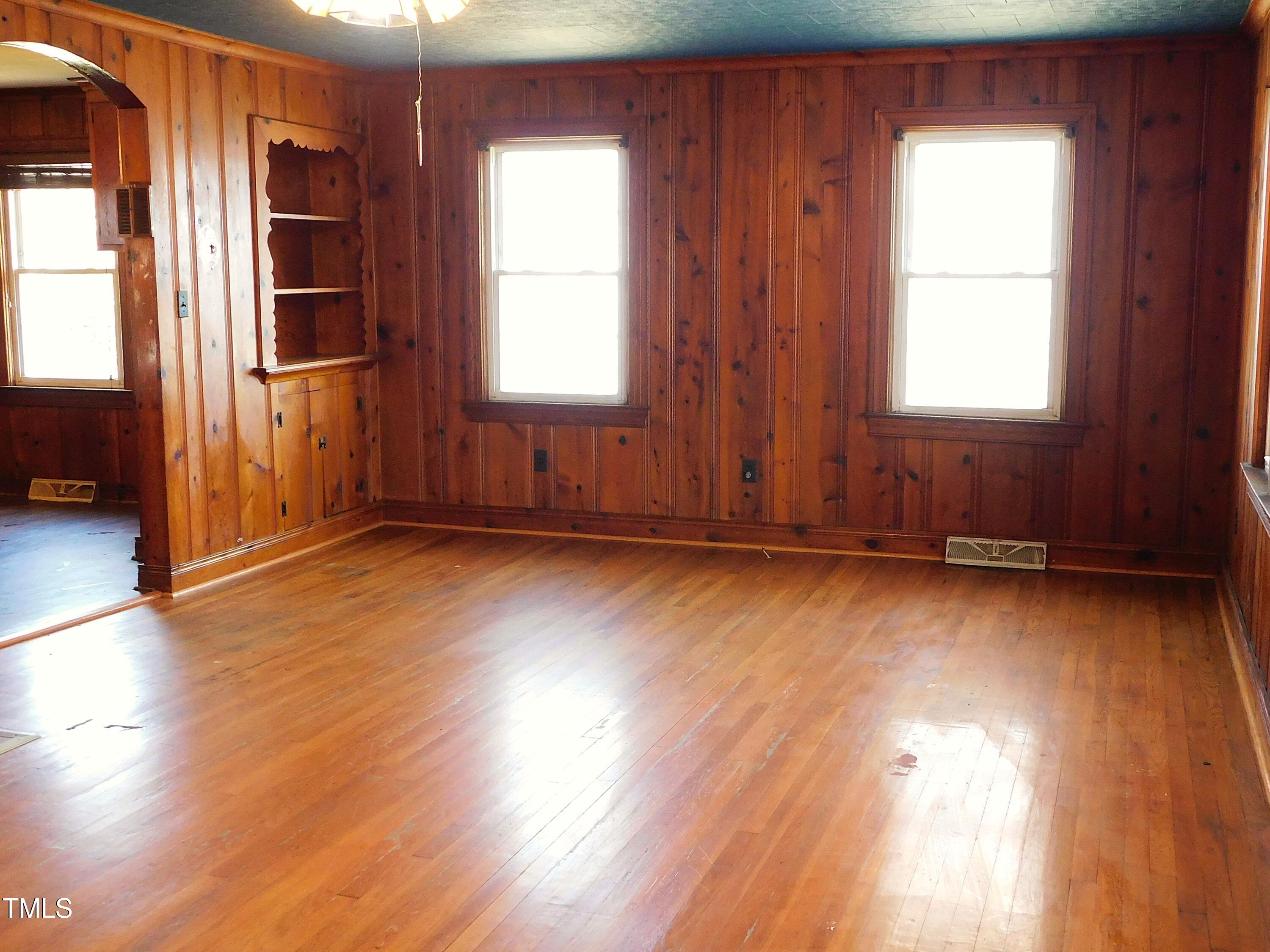 477 Providence Road Roxboro, NC 27573 - Photo 6 of 32 DSCN0264