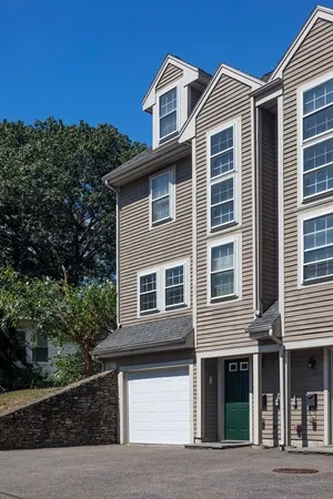 $995,000 | 1077 Boylston Street, Unit 1, Newton, MA 02461