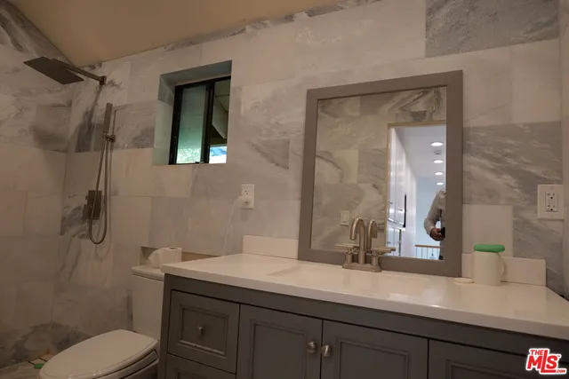 $2,350,000 | 2241 Flintridge Drive, Glendale, CA 91206