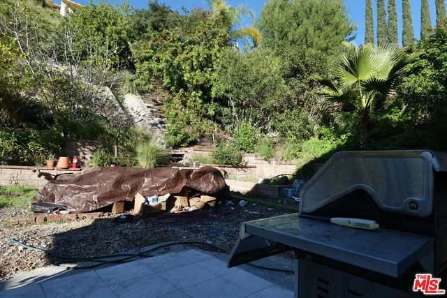 $2,350,000 | 2241 Flintridge Drive, Glendale, CA 91206