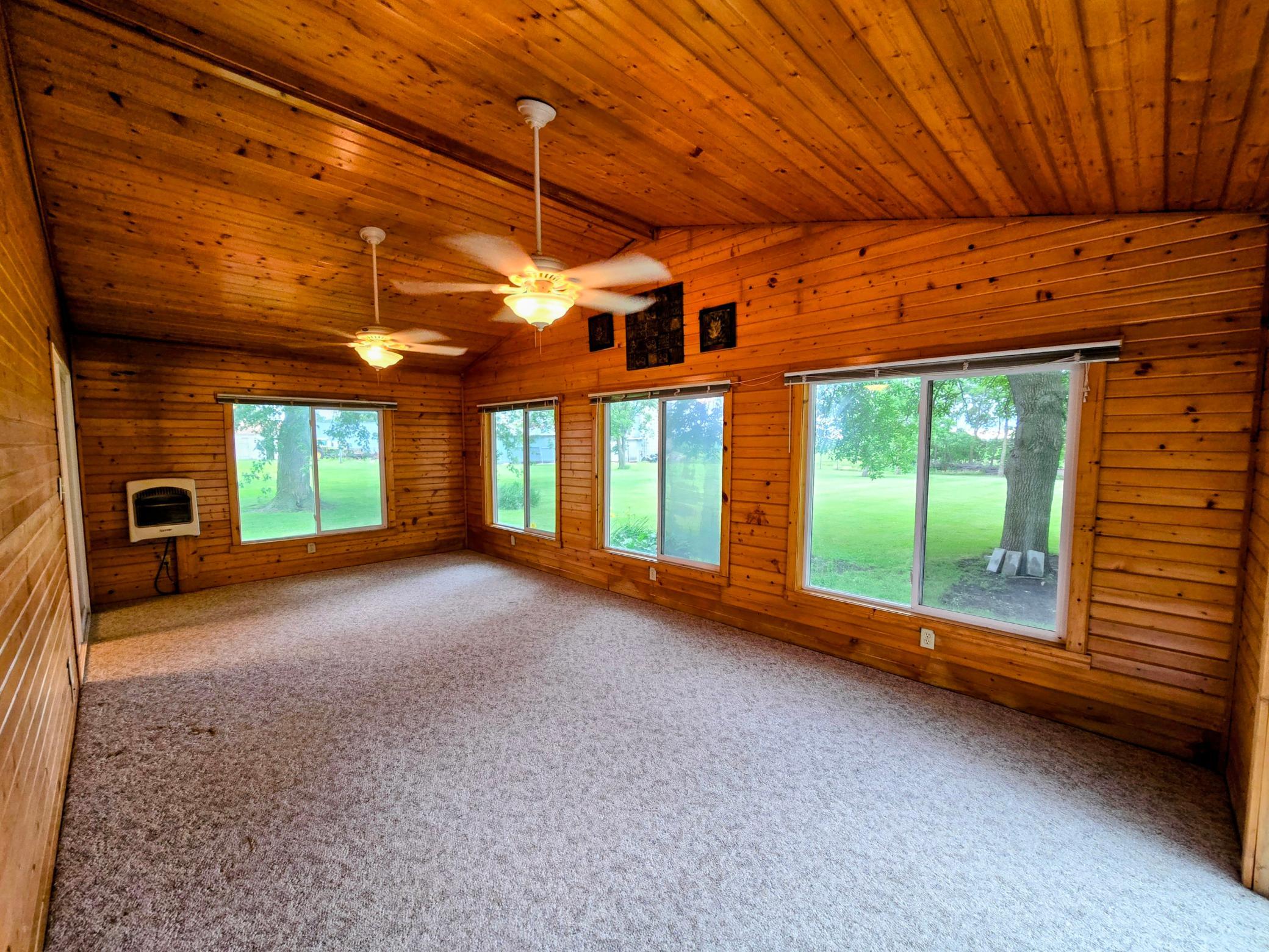 1120 8th Avenue Southwest Pipestone, MN 56164 - Photo 9 of 53