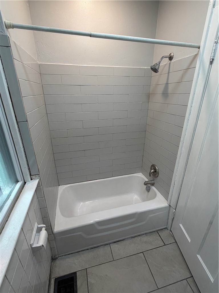 415 Magee Avenue, Unit 2 Rochester, NY 14613 - Photo 11 of 14