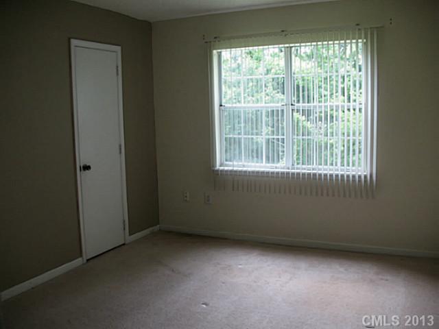 12130 Danby Road Pineville, NC 28134 - Photo 11 of 16