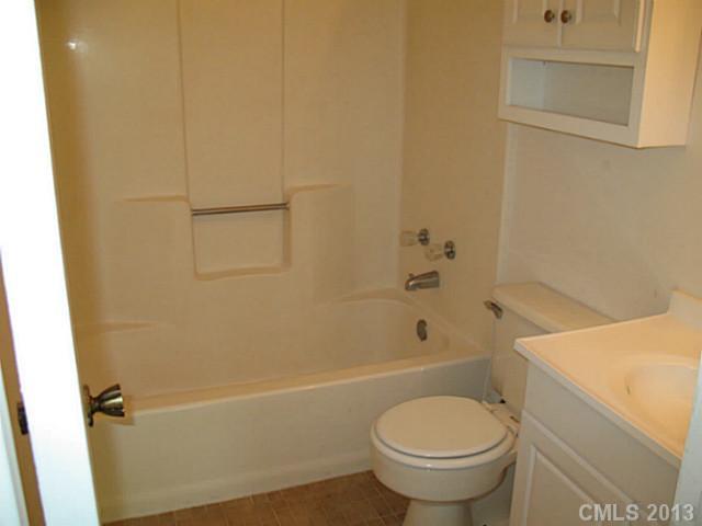 12130 Danby Road Pineville, NC 28134 - Photo 12 of 16