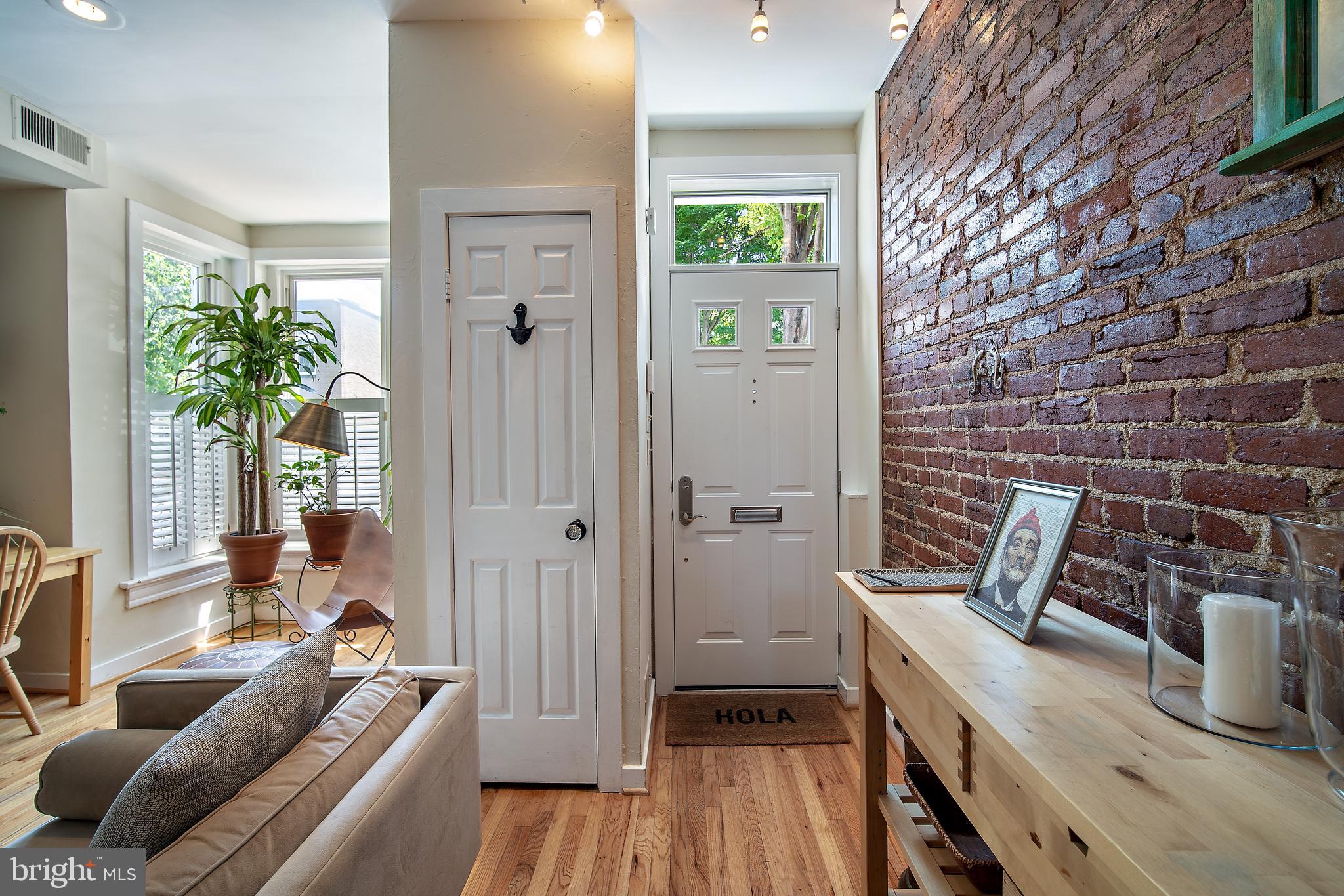 1220 D Street Northeast Washington, DC 20002 - Photo 2 of 33