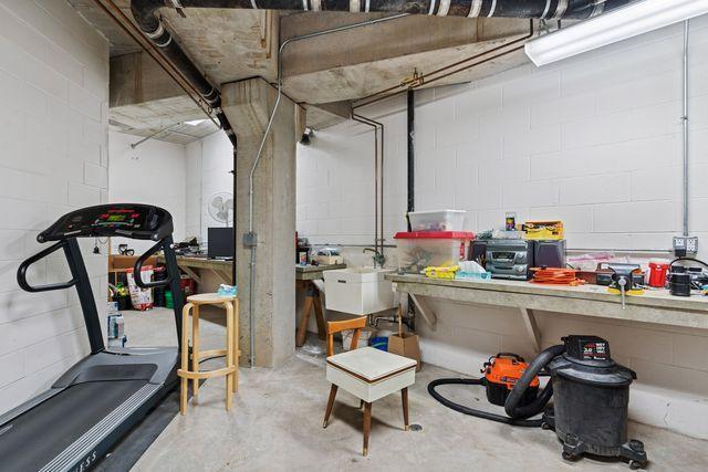 5225 Grandview Square, Unit 313 Edina, MN 55436 - Photo 30 of 37