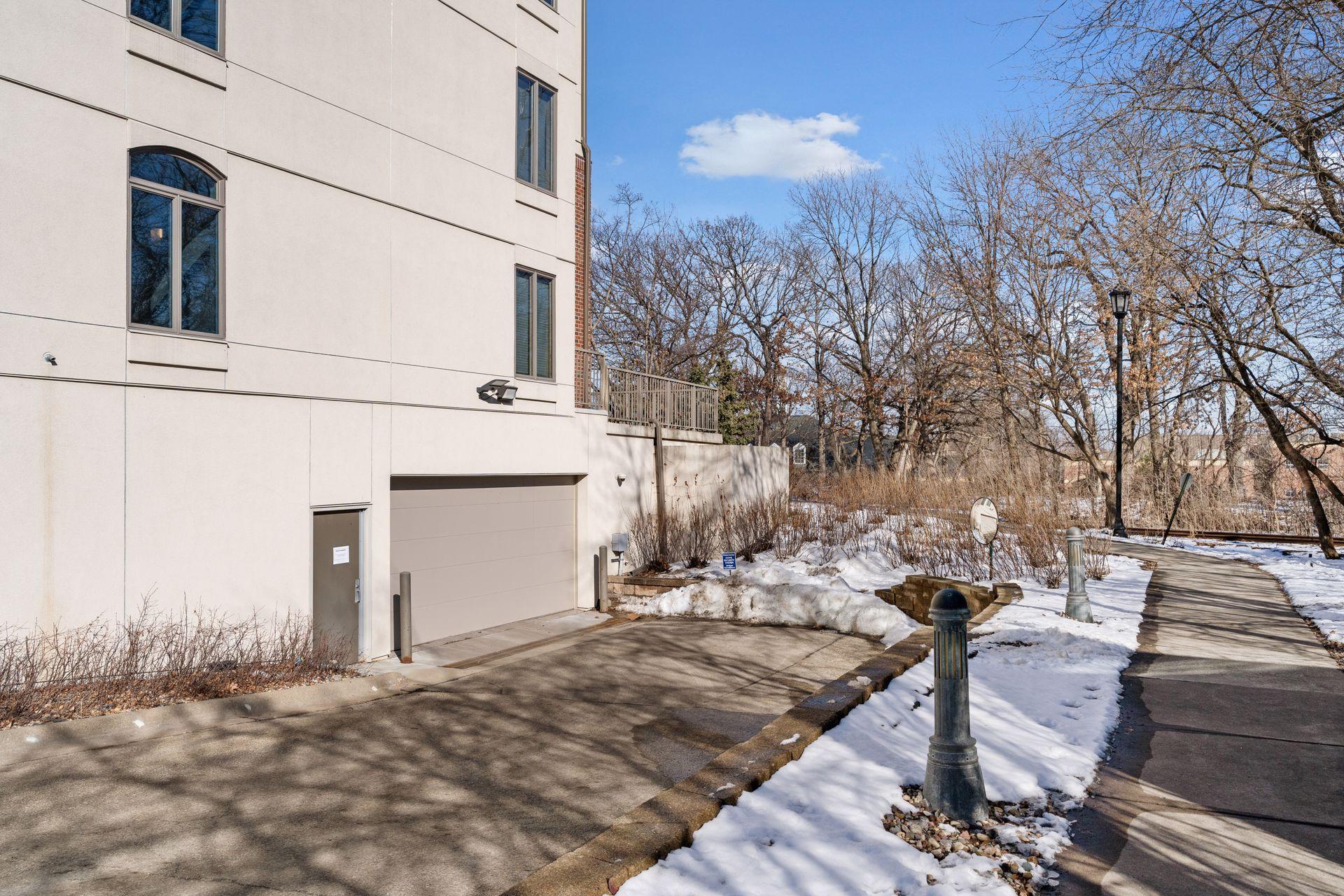 5225 Grandview Square, Unit 313 Edina, MN 55436 - Photo 37 of 37