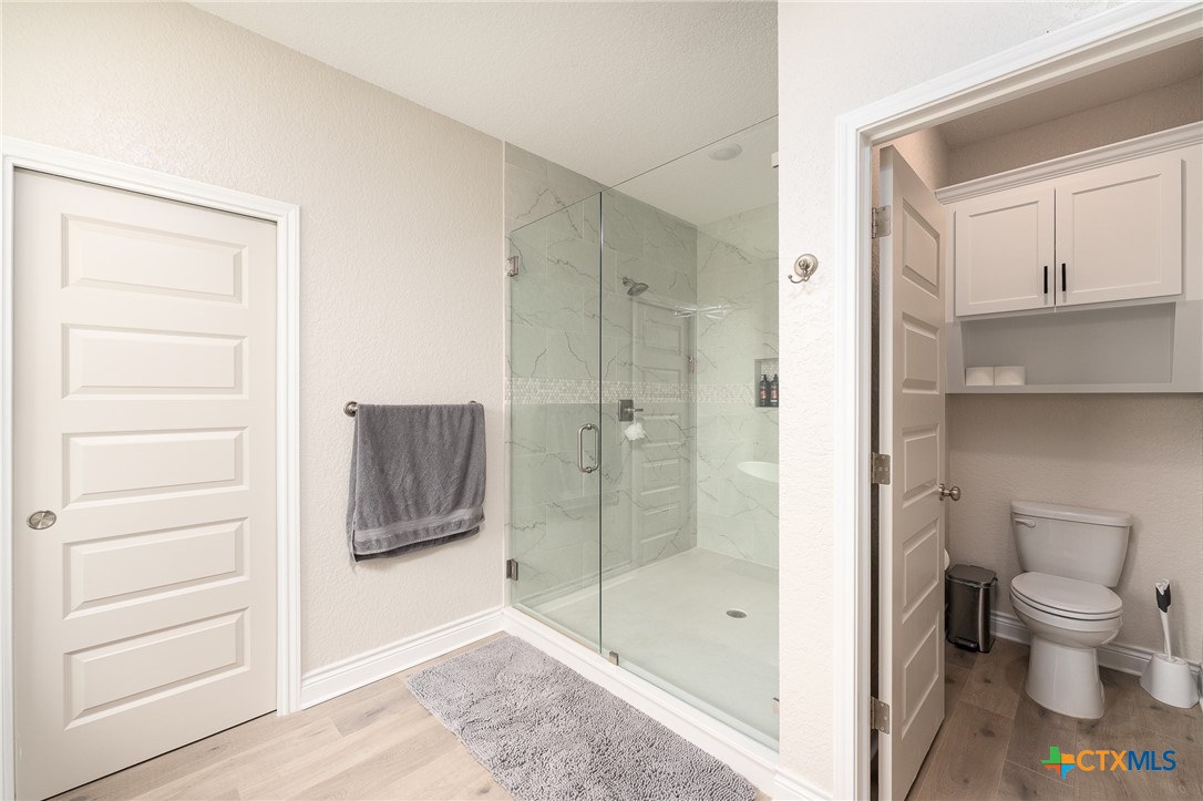 1001 County Road 3152 Kempner, TX 76539 - Photo 20 of 47 Separate Shower