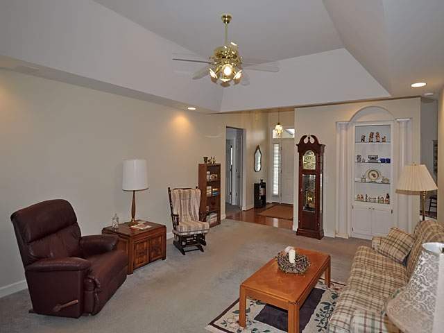209 Laurel Heights Anderson, SC 29621 - Photo 4 of 18