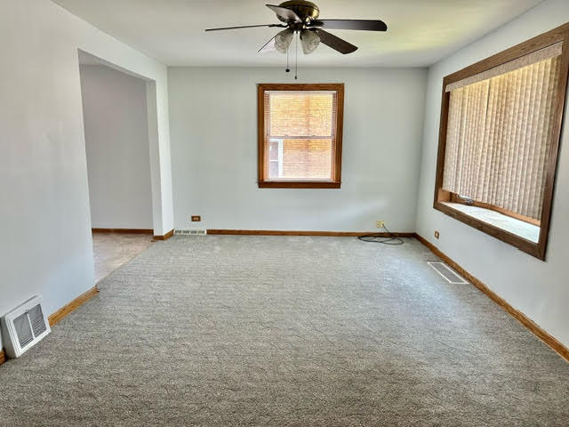 2509 5th Avenue North Riverside, IL 60546 - Photo 3 of 20 a view of an empty room with a window
