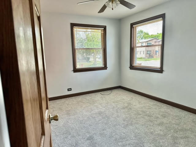 2509 5th Avenue North Riverside, IL 60546 - Photo 8 of 20 a view of an empty room and window