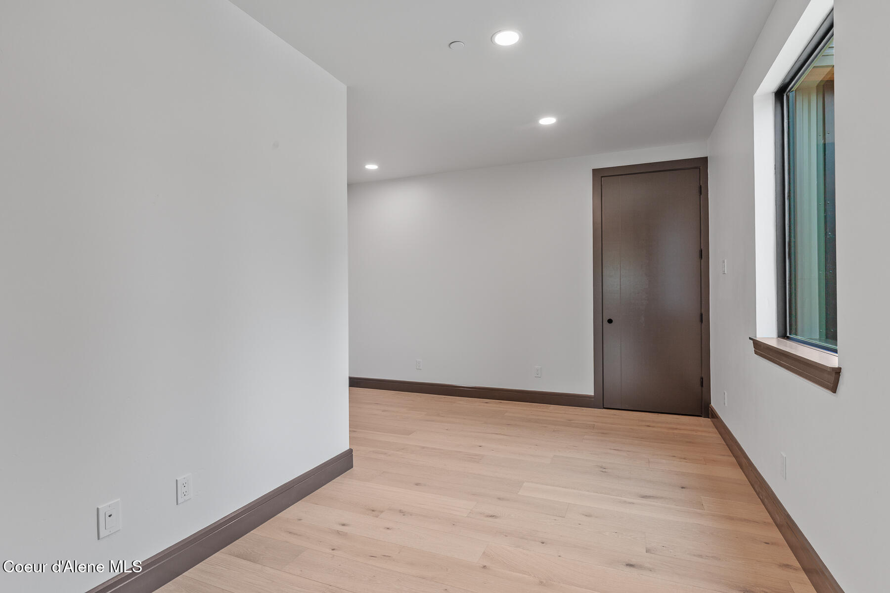 2027 East Mullan Avenue Coeur D'Alene, ID 83814 - Photo 27 of 37 2027EMullanAve-26