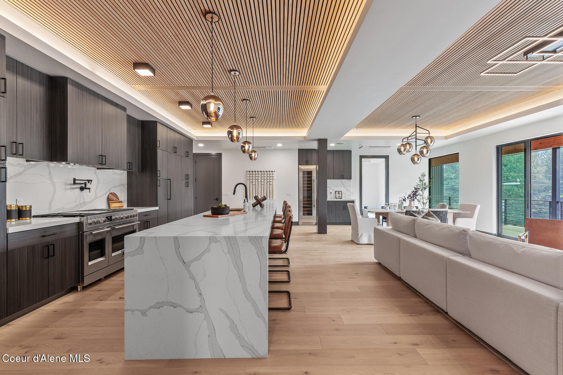 2027 East Mullan Avenue Coeur D'Alene, ID 83814 - Photo 5 of 37 2027EMullanAve-10