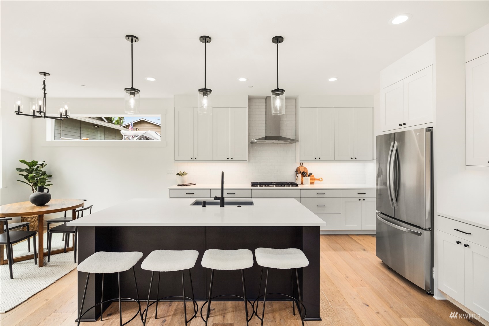 1004 Walnut Street Edmonds, WA 98020 - Photo 12 of 40 Gallery Image 12