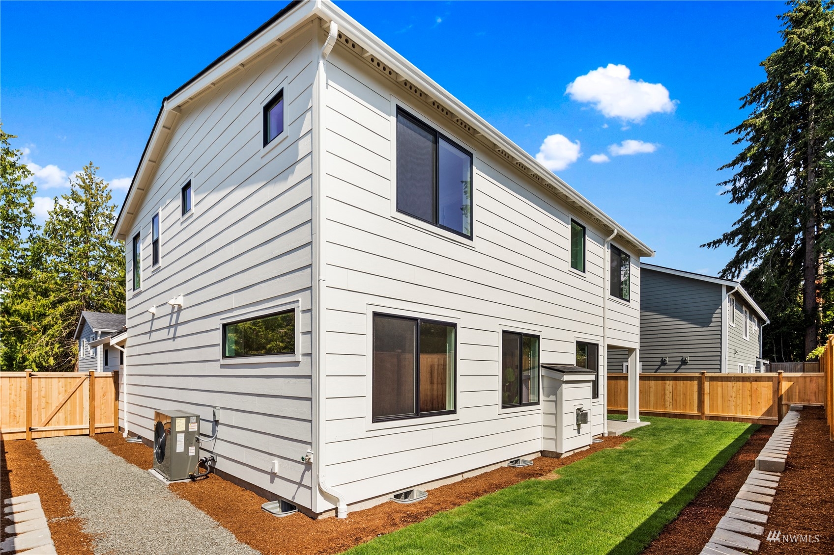1004 Walnut Street Edmonds, WA 98020 - Photo 38 of 40 Gallery Image 38