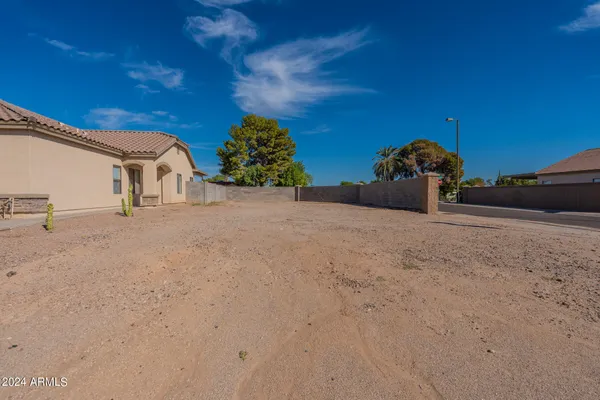 $105,000 | 1157 North 6th Street, Unit 67, Buckeye, AZ 85326