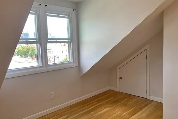 $4,600 | 160 Broadway, Unit 3, Somerville, MA 02145