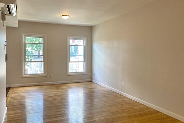 160 Broadway, Unit 3 Somerville, MA 02145 - Photo 9 of 10