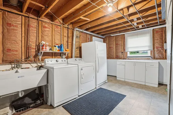 $469,990 | 9S315 Cumnor Road, Downers Grove, IL 60516