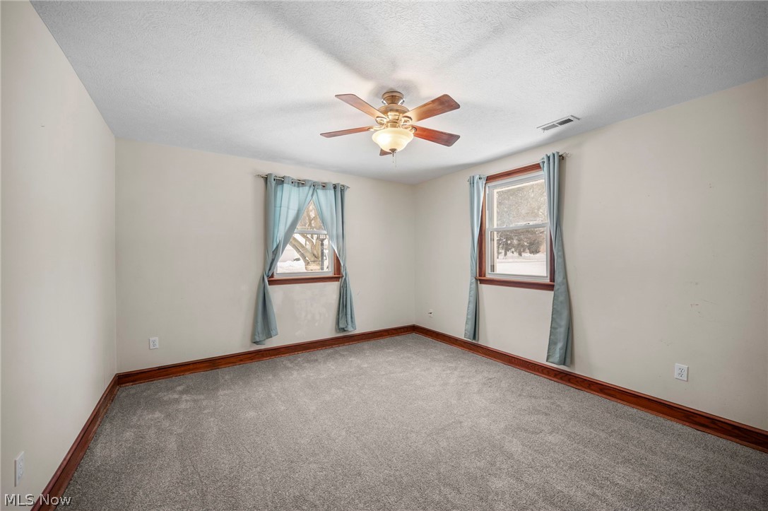 8224 Dartmoor Road Mentor, OH 44060 - Photo 18 of 28