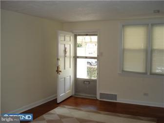 112 Branford Road Darby, PA 19023 - Photo 2 of 12 Living Room