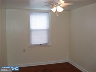 112 Branford Road Darby, PA 19023 - Photo 8 of 12 Gallery Image 8